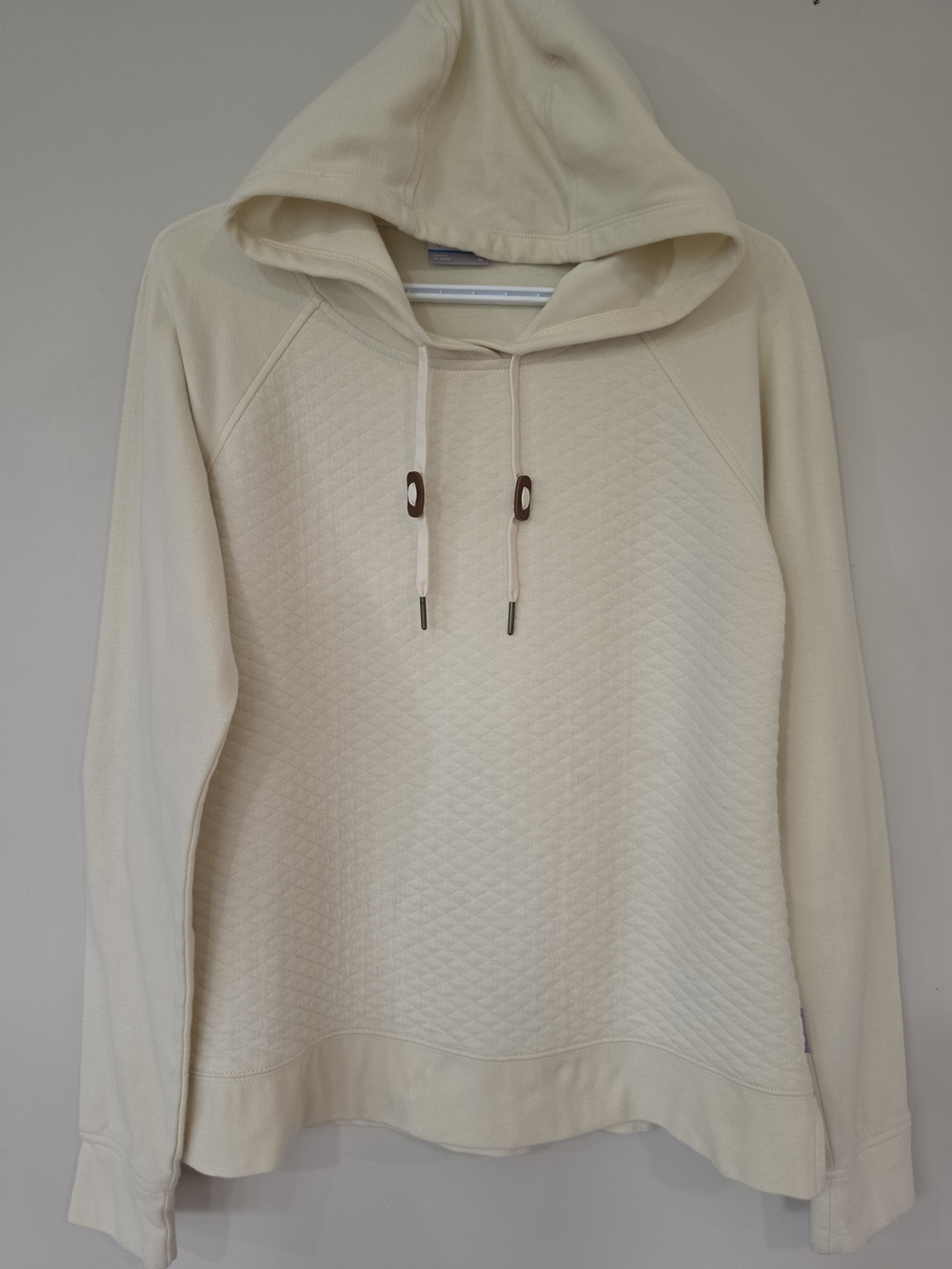 Womenโs Columbia Cream Quilted Hoodie Sweatshirt Size Medium. Elbow Patch Fall๐